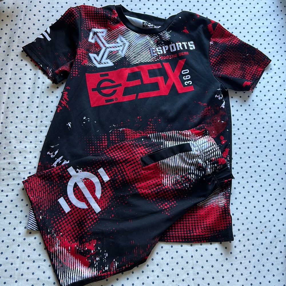 ESX GAMER WEAR